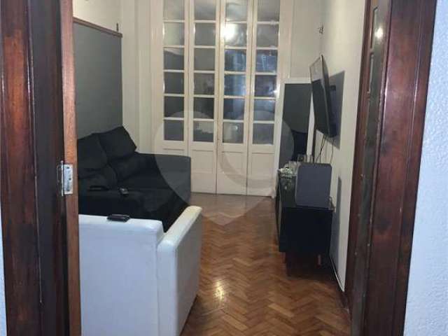 Amplo Apartamento no Centro