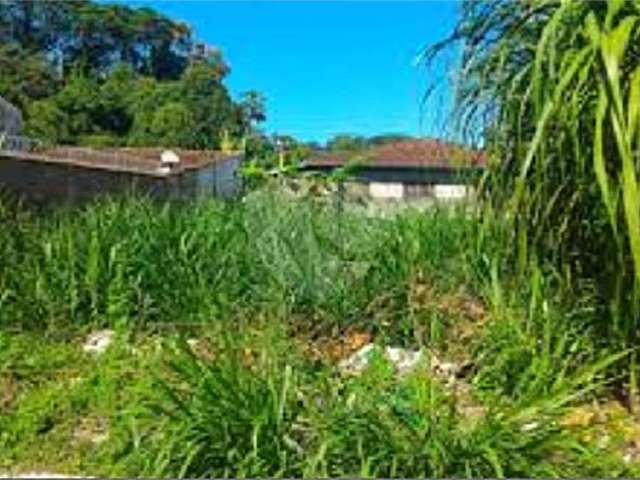 Terreno com 360m² no Jaçanã