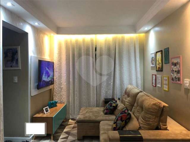 Apartamento com 64m² de 2 quartos 1 vaga no Jaçana