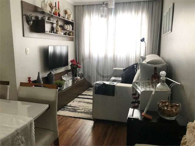 Apartamento todo reformado