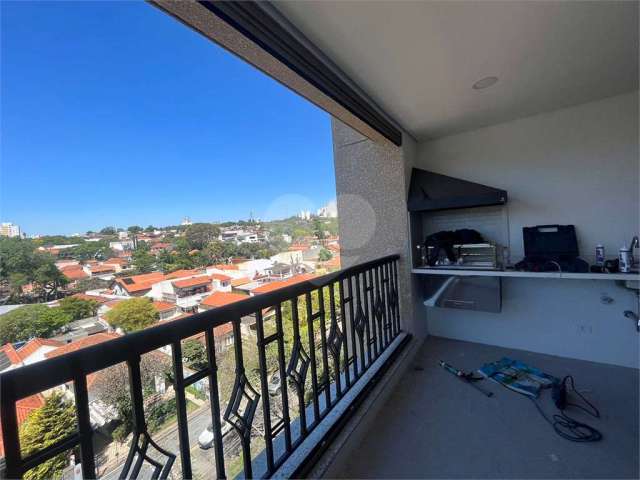 Apartamento na Lapa, com 3 dormitórios e 3 vagas