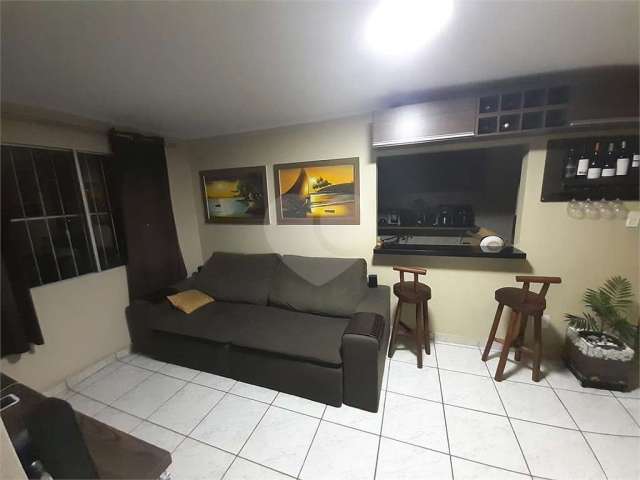 Apartamento-São Paulo-HORTO FLORESTAL | Ref.: REO744830