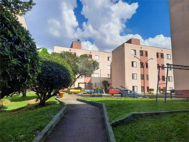 Apartamento de 2 dormitórios por apenas 230mil -2o.andar - 1 vaga - Jd Boa Vista - SP - Capital