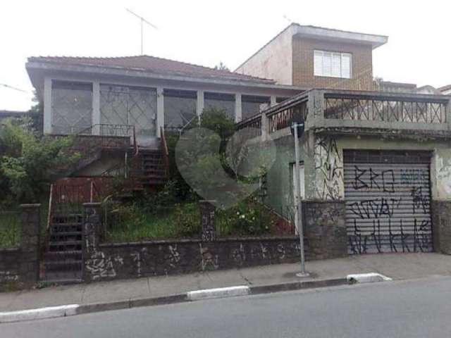 Casa antiga a venda na vila guilherme - vale mais o terreno de 624 m2 sendo 12 x 52