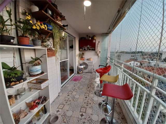 Excelente Apartamento de 110 metros 3 dormitórios sendo 2 suite , 2 vagas de garagem