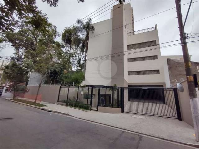 Apartamento Novo com 03 dormitórios em Santa Terezinha