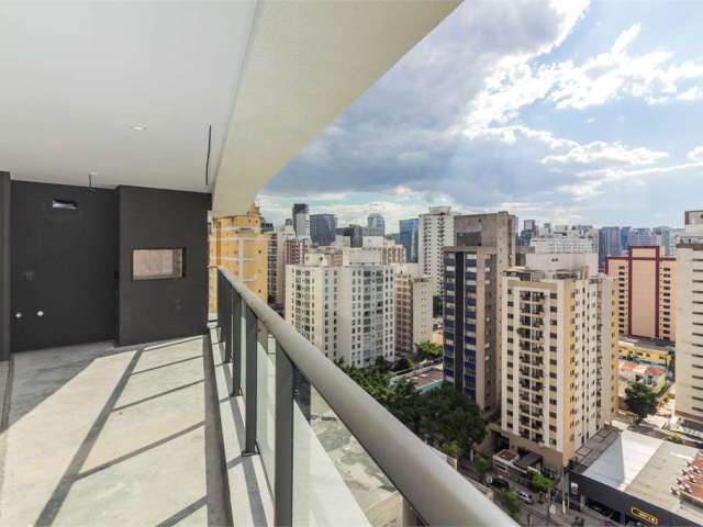 Apartamento para venda com 152,7 m², três suítes, duas vagas na Vila Olímpia!