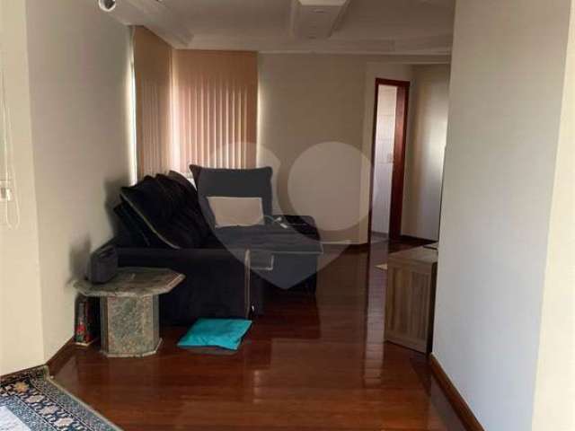 Apartamento em Santana