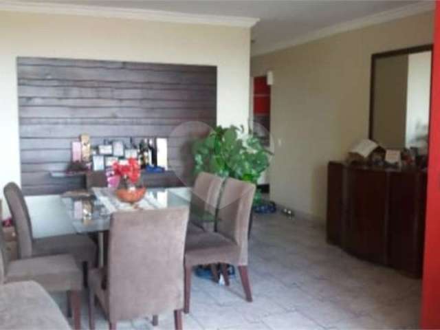 Apartamento-São Paulo-LIMÃO | Ref.: REO887305