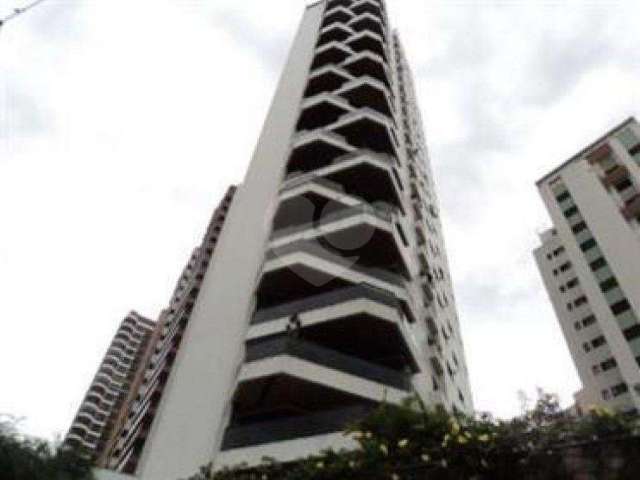 ATENÇÃO Espetacular Apartamento de Alto Padrão no Coração de Santana com 230 metros de Área Útil!!!