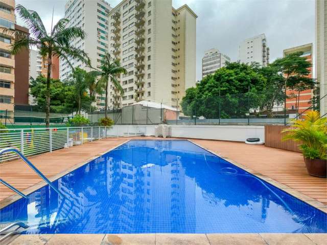 Apartamento 3 quartos de 215 m Itaim Bibi