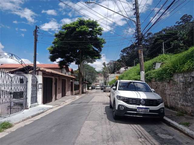 Terreno amplo no Horto para construtores