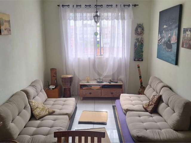 Apartamento c/1 dormitório, sala, cozinha, banheiro, lavanderia e edícula - Jardim São Paulo.