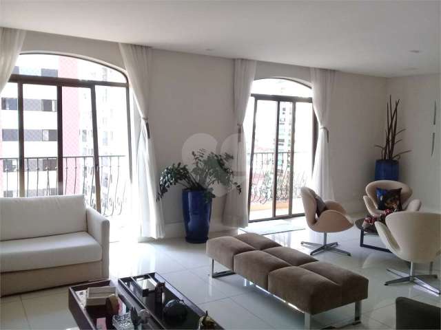 Apartamento-São Paulo-SANTANA | Ref.: REO442552