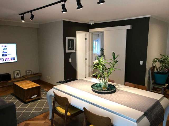 Apartamento com 2 Quartos e 2 banheiros à Venda, 78 m²