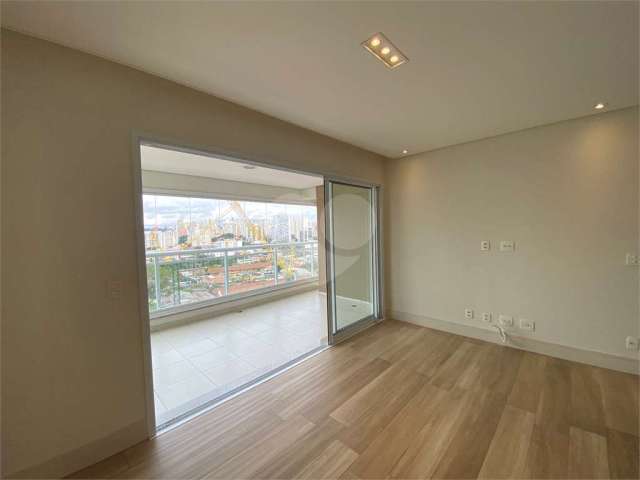 Apartamento de 88 m² na Barra Funda, com varanda gourmet, 2 vagas