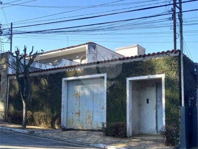 Casa Térrea, a venda   - Bairro Vila Irmãos Arnoni