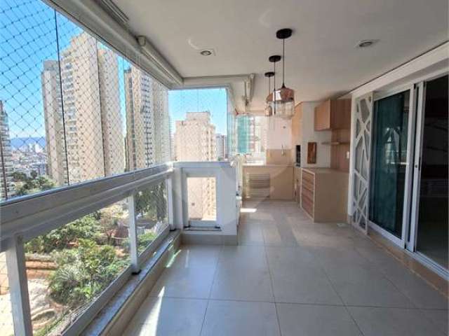 Apartamento no alto de Santana, com 4 vagas e 3 suítes