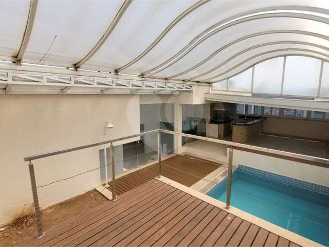 Cobertura Duplex para venda, 4 quartos (2 suítes), piscina, espaço gourmet. 4 vagas. Água Fria