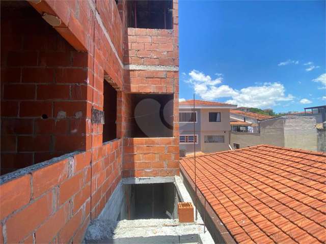 Apartamento à venda vila isolina mazzei 1 dormitório com sacada e quintal