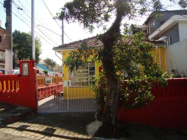 Casa térrea, de esquina