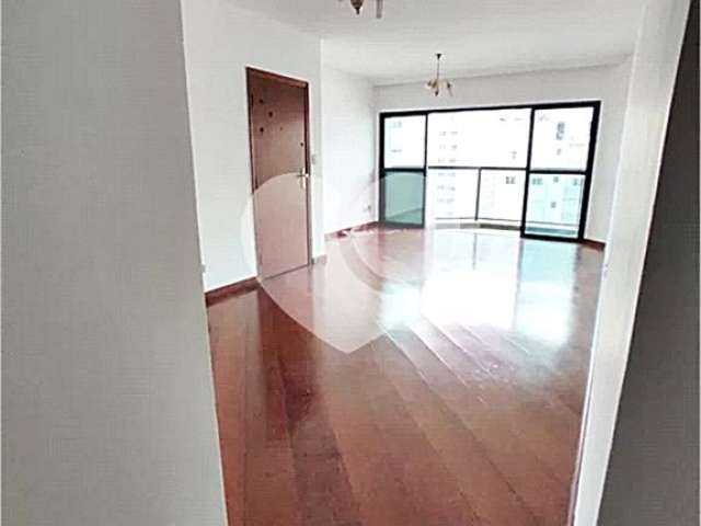 Apartamento  para venda em Santana, 120m²  com 3 quartos, andar alto.