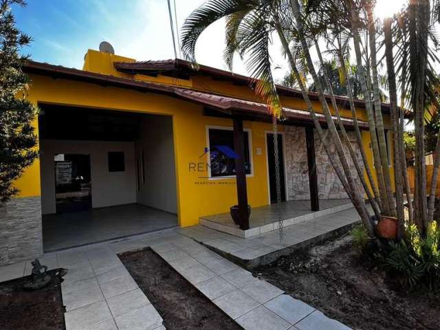 Casa com 03 dormitórios, sendo 01 suite master, São José - SC