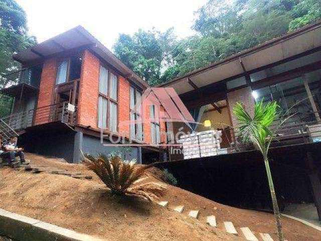 Casa à venda, 3 quartos, 1 suíte, 4 vagas, Vargem Grande - Rio de Janeiro/RJ