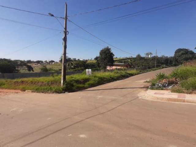 Lote a venda no bairro Planalto Industrial em Igarapé