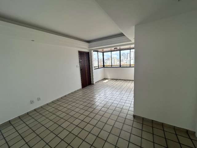 Apartamento de 100m2, com 3/4, Pituba