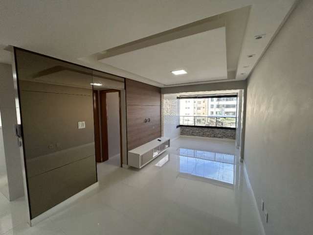 Apartamento de 65m2, com 1/4, Pituba