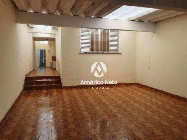 Casa com 2 dormitórios à venda, 156 m² por R$ 740.000 - Osvaldo Cruz - São Caetano do Sul/SP