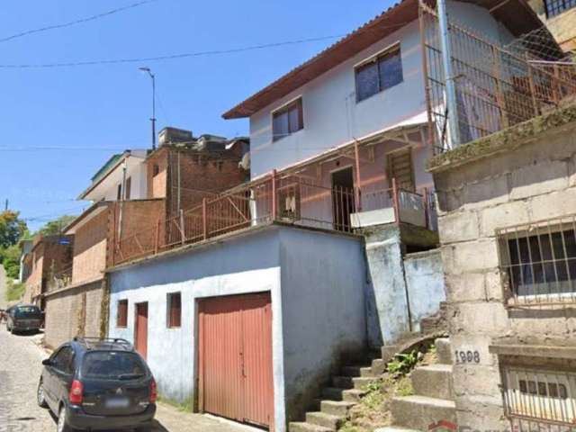 Ferreira Negócios Imobiliários Vende	Casa em Caxias do Sul Bairro Kayser