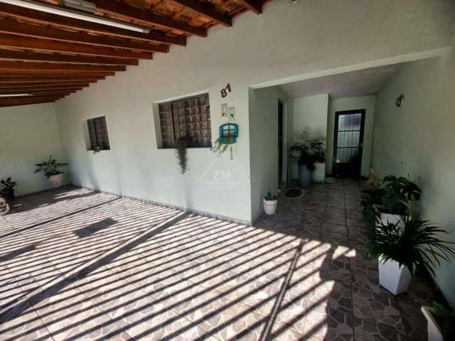 Casa com 4 quartos à venda no Jardim García, Campinas , 298 m2 por R$ 425.000