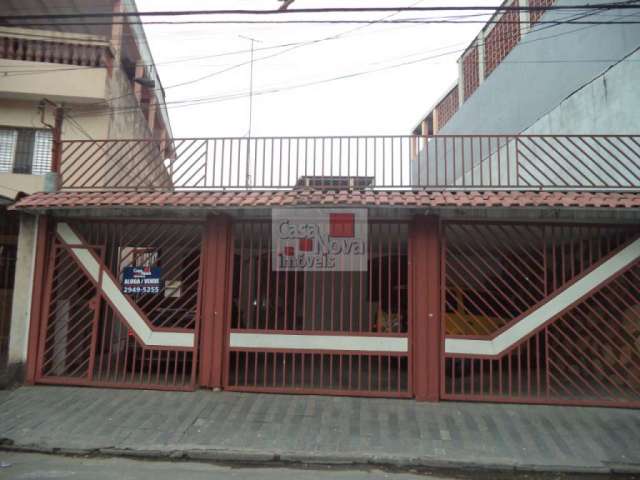 Casa térrea bem localizada próximo a escola e avenida.