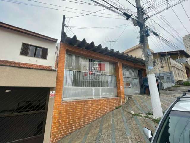 Casa térrea/terreno à a venda na Vila Medeiros