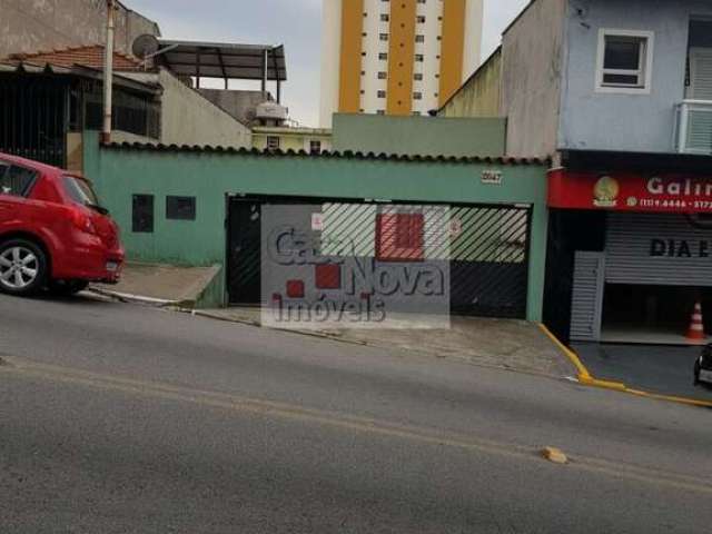 Casa térrea a venda na Vila Gustavo