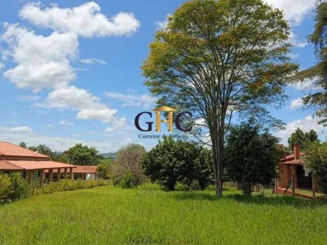 GRANDE OPORTUNIDADE - VENDO TERRENO - QUINTAS DE PIRAPORA - SALTO DE PIRAPORA / SP Área Terreno: 1.400 m² / Dimensões: 17,5 x 80,00 m  TERRENO - Na pr