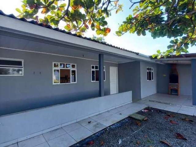 Casa para Venda em Matinhos, Balneário Gaivotas, 2 dormitórios, 1 banheiro, 10 vagas