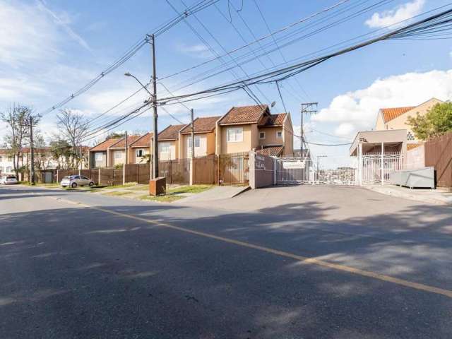 Casa para Venda em Curitiba, Abranches, 2 dormitórios, 1 banheiro, 2 vagas