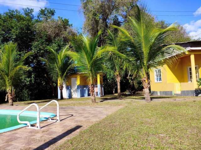 Sítio para Venda em Itaboraí, Centro (Sambaetiba), 1 dormitório, 1 suíte, 1 banheiro