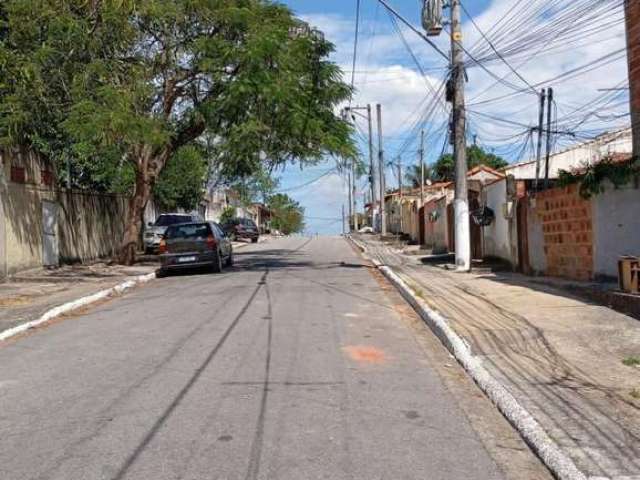 Casa para Venda em Itaboraí, Joaquim de Oliveira, 2 dormitórios, 1 suíte, 2 banheiros, 1 vaga