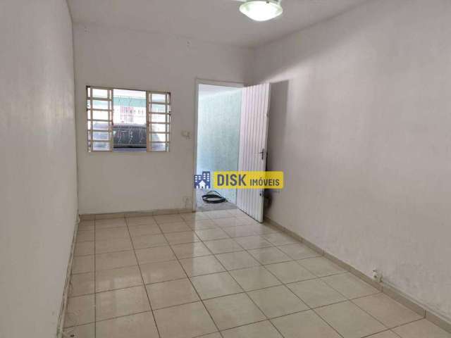 Casa com 2 dormitórios para alugar por R$ 2.399,72/mês - Independência - São Bernardo do Campo/SP