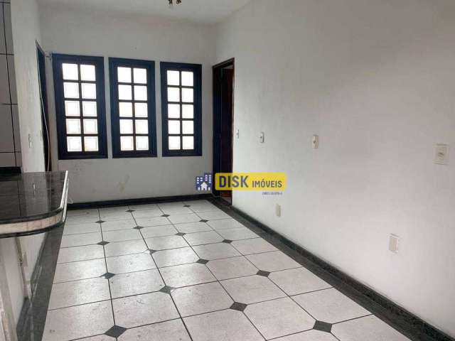 Sobrado com 2 dormitórios para alugar, 75 m² por R$ 1.650,00/mês - Ferrazópolis - São Bernardo do Campo/SP