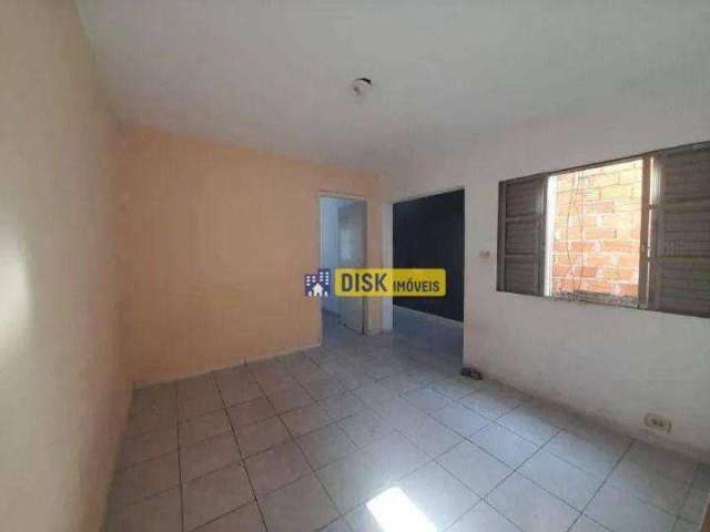 Casa com 2 dormitórios para alugar por R$ 1.370,00/mês - Baeta Neves - São Bernardo do Campo/SP