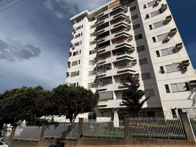 Apartamento com 3 quartos á venda no bairro Araés, Cuiabá-MT