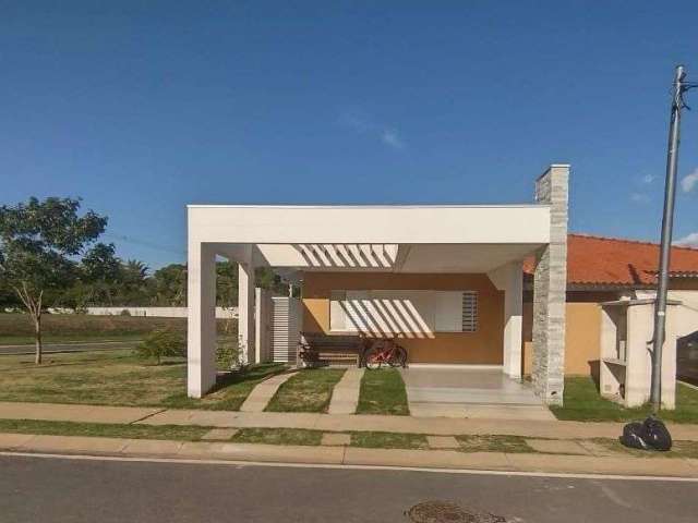 Casa Térrea á venda no condomínio Reserva Rio Cuiabá, Jardim Imperial, Cuiabá-MT