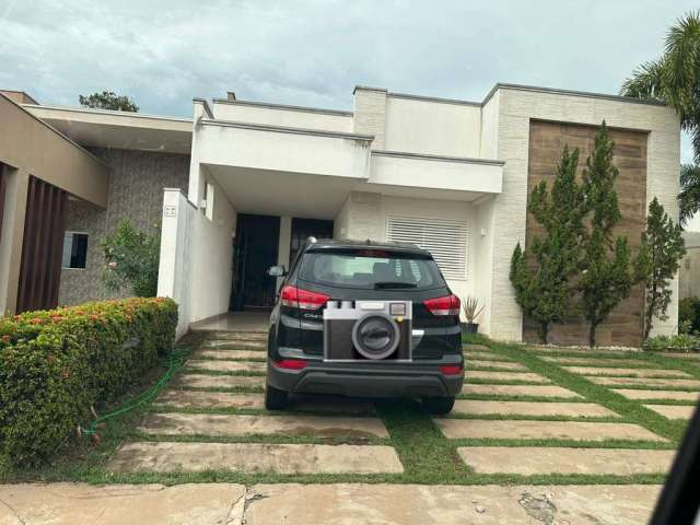 Casa Térrea á venda no condomínio Bosque dos Ipês, Cuiabá-MT.