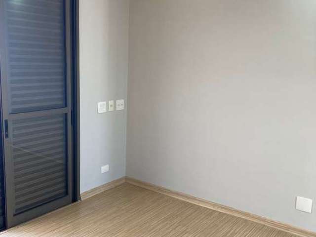 ** Apartamento no Jardim Avelino **