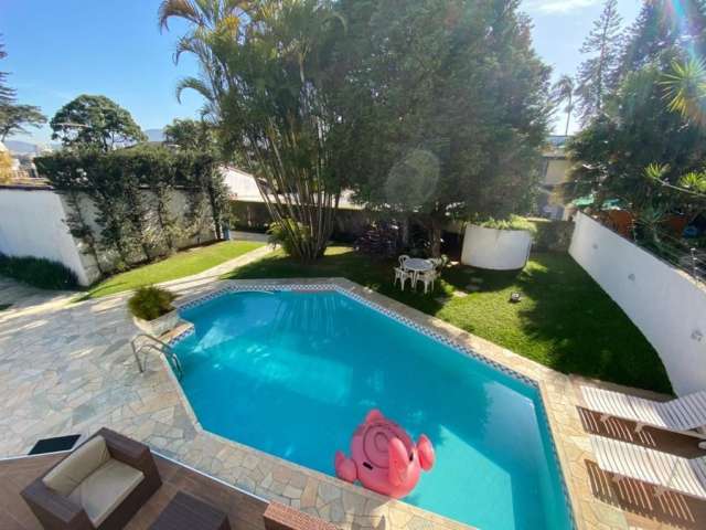 Linda casa a venda na Vila Oliveira em Mogi das Cruzes